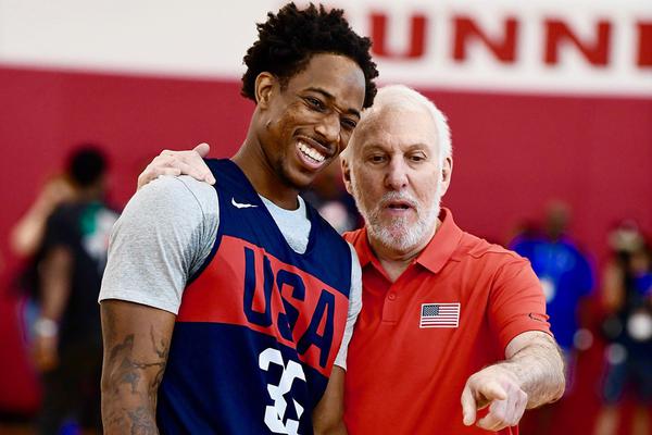 传承！达伦弗莱彻2014年最后一次在曼联出场，11年后儿子曼联首秀（传承接力：达伦·弗莱彻2014谢幕曼联，11年后儿子上演红魔首秀）