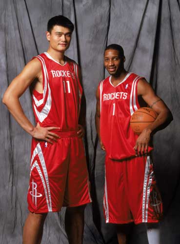 欧洲乔丹！马尔卡宁出场23分钟砍43分，每分钟两分打崩对手（23分钟43分！马尔卡宁化身欧洲版乔丹，以每分钟2分效率打崩对手）