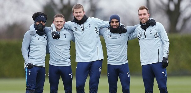 媒体人：去年圣诞大战5战总分差25，今年前四场分差50分（媒体人：去年圣诞大战5场累计分差仅25分，今年前四场已达50分）