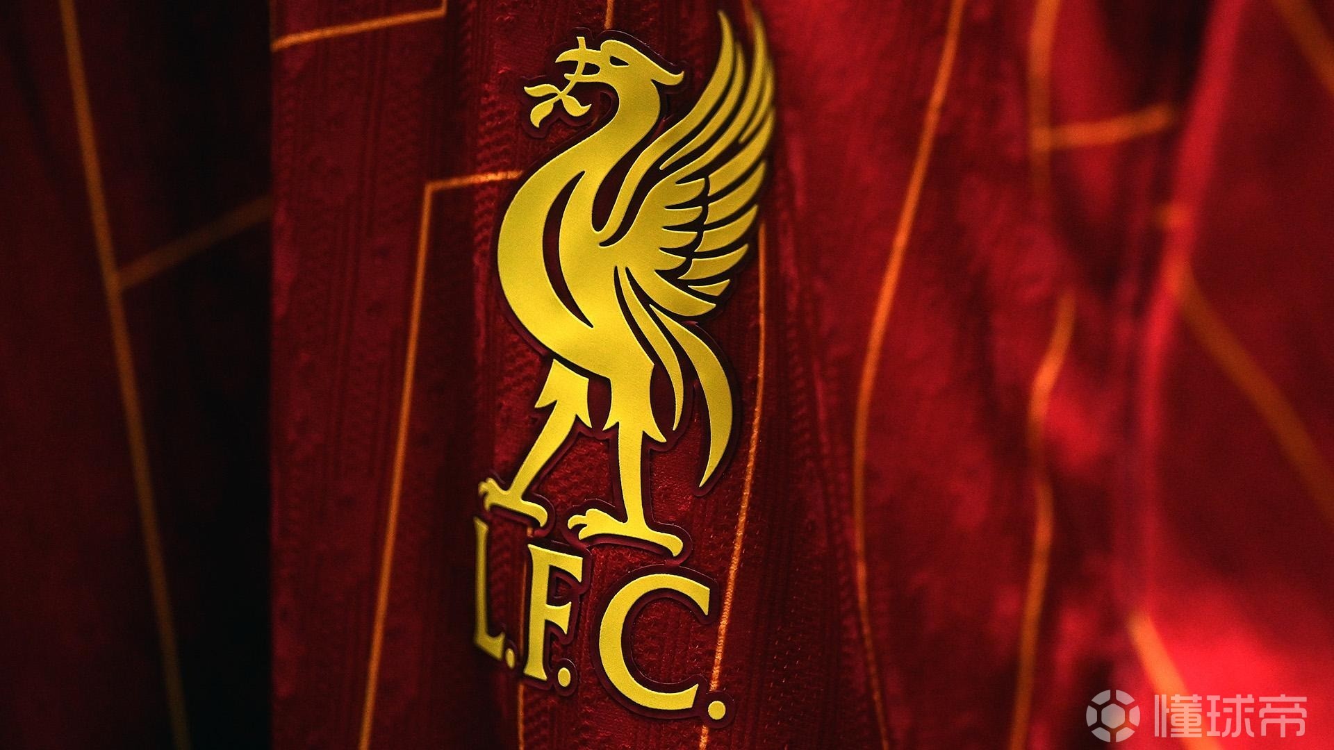 存在感拉满！狄龙半场15中8得到18分3助攻（手感火热！狄龙半场15投8中砍下18分3助攻）