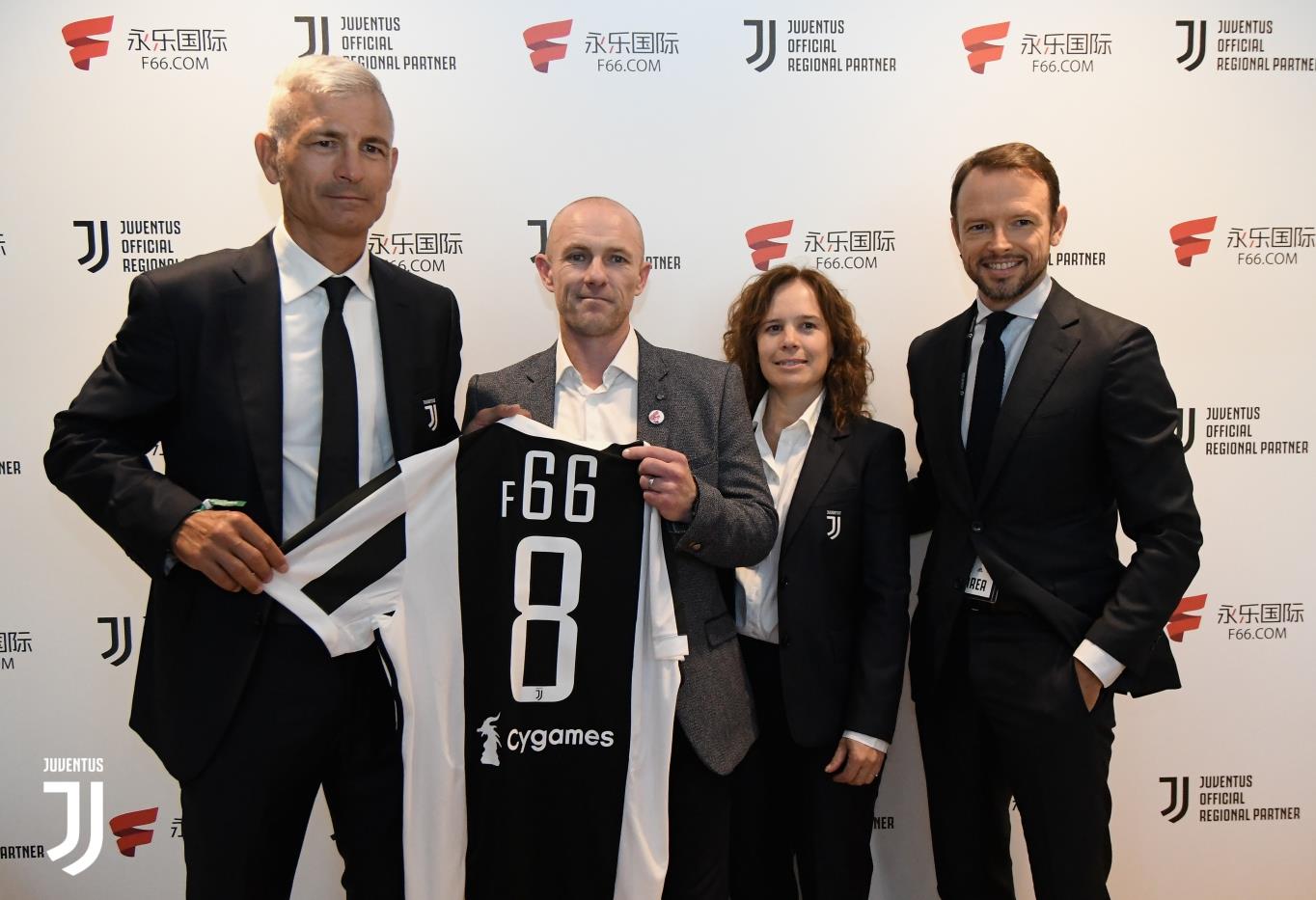 回顾比赛过程，上海队外线火力全开（复盘全场，上海队三分如雨）