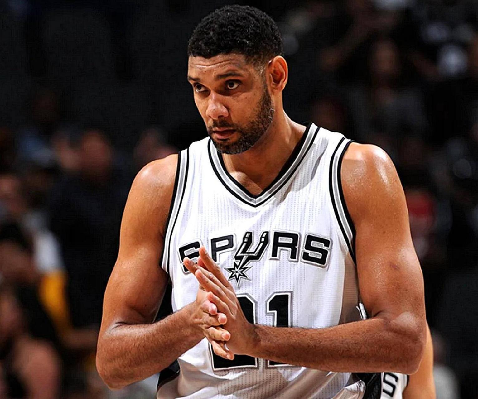 江苏女排夺得本赛季联赛冠军，获得500万冠军奖金（江苏女排加冕本赛季联赛冠军，斩获500万元冠军奖金）