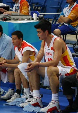 塞尔塔官方：拉杜、布莱恩、卡雷拉三人感染流感缺席训练（塞尔塔官宣：拉杜、布莱恩、卡雷拉因流感缺席训练）