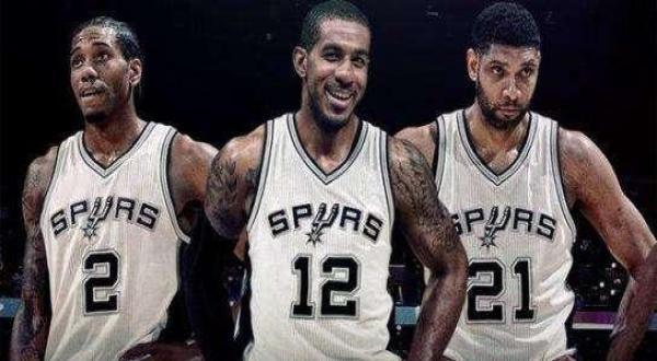 回馈家乡父老，河南队杨意林为后林村80岁以上老人发放礼品（河南队杨意林回馈桑梓，向后林村80岁以上老人发放礼品）